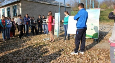 Ore ecologice în Liceul Teoretic ”Grigore Vieru” Vălcineț, Călărași 2013